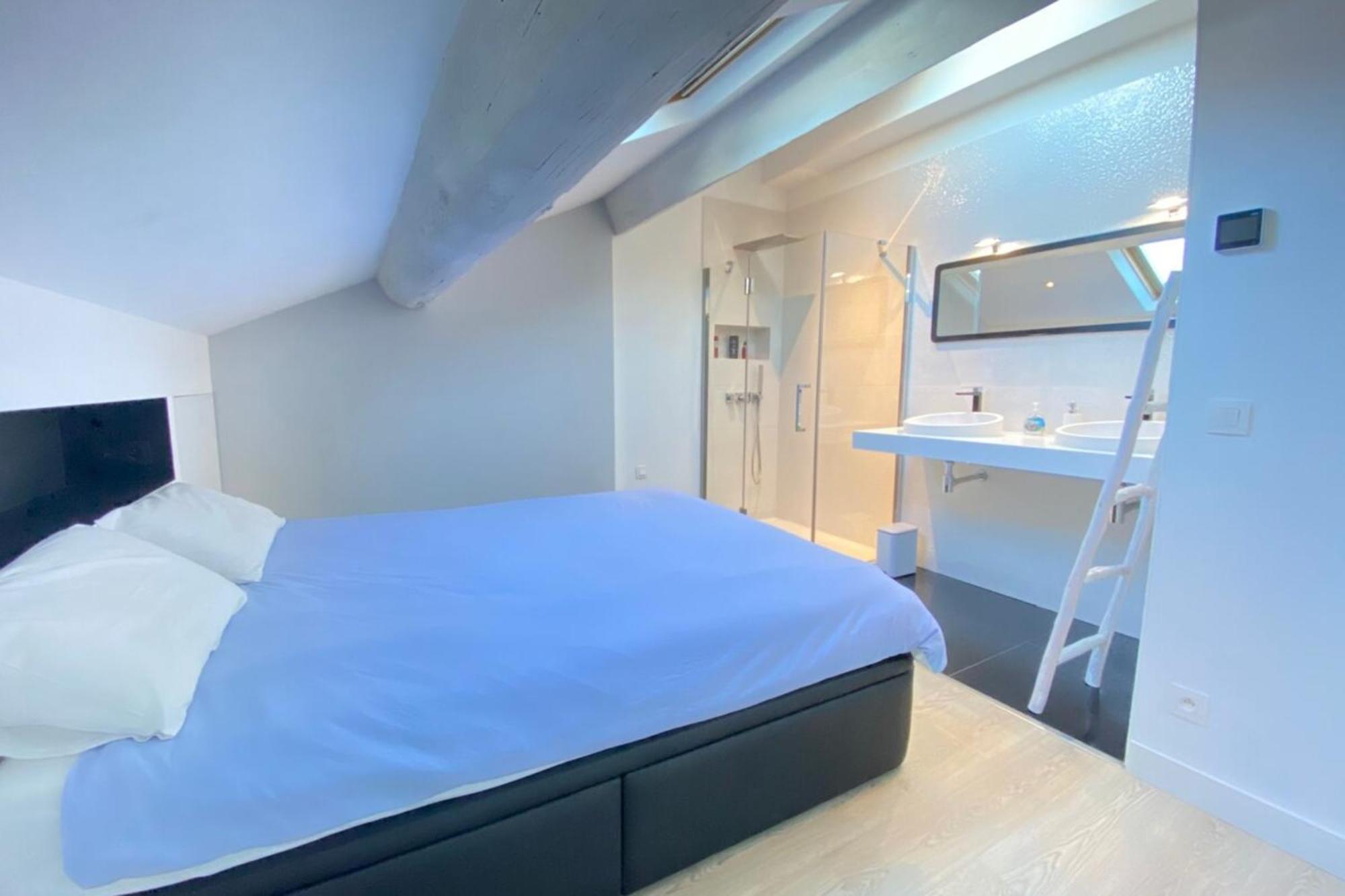 Modern & Bright 4-Room Apartment In Cannes Banane Экстерьер фото