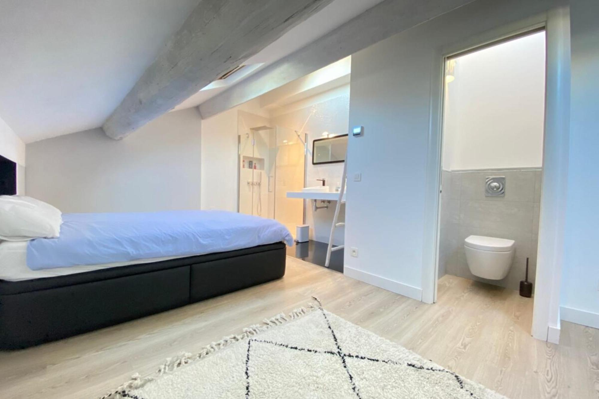 Modern & Bright 4-Room Apartment In Cannes Banane Экстерьер фото